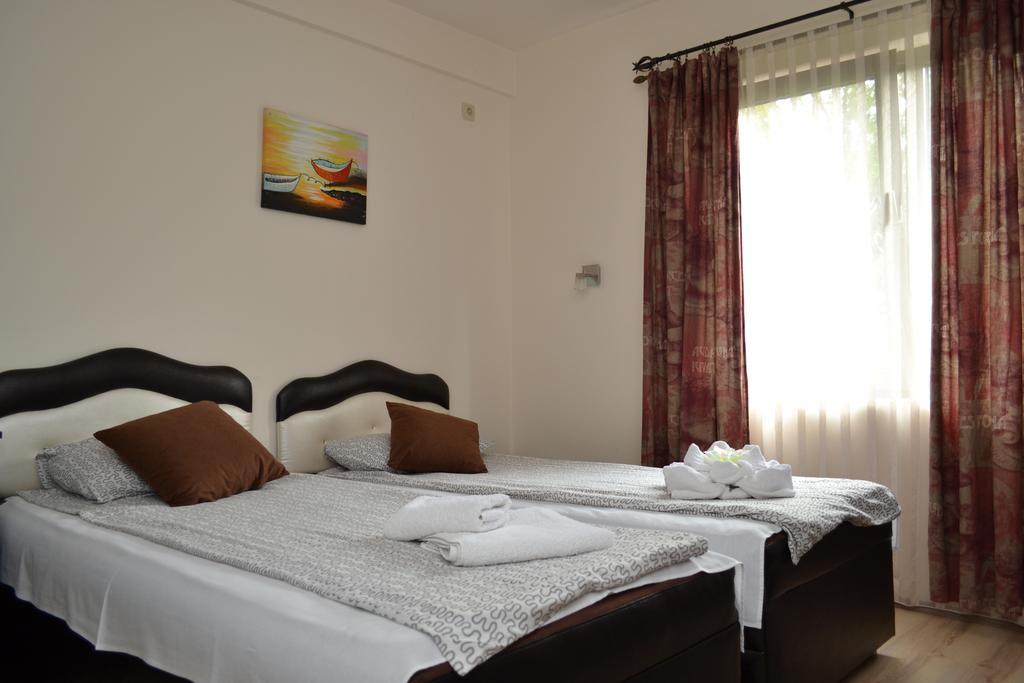 Guesthouse Vila Dnd Niska Banja Exterior photo